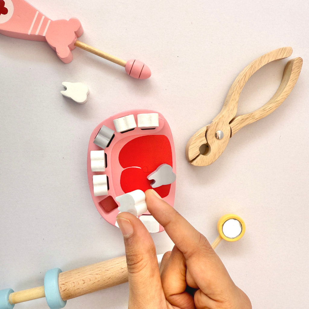 Lovevudd Tiny Teeth Care - Dental Kit