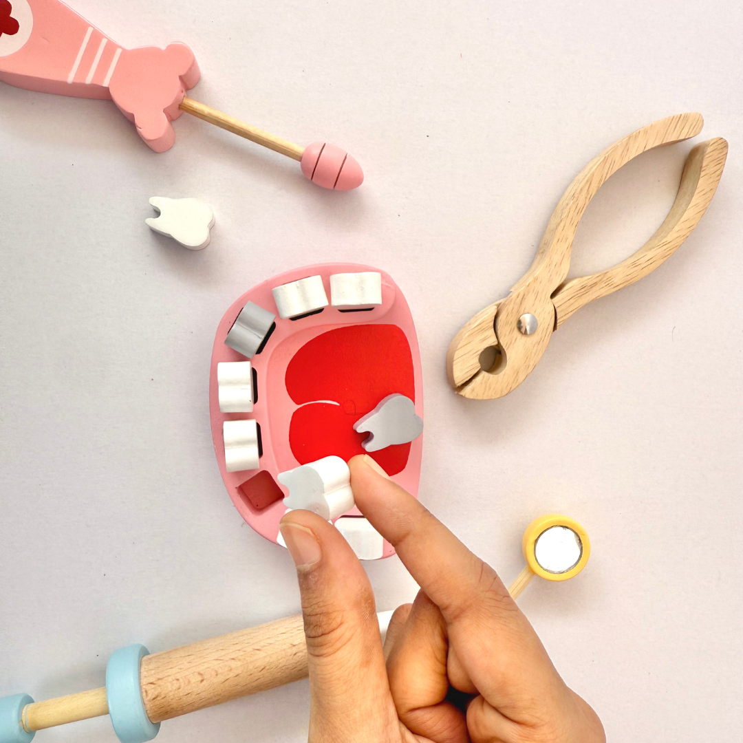 Lovevudd Tiny Teeth Care - Dental Kit