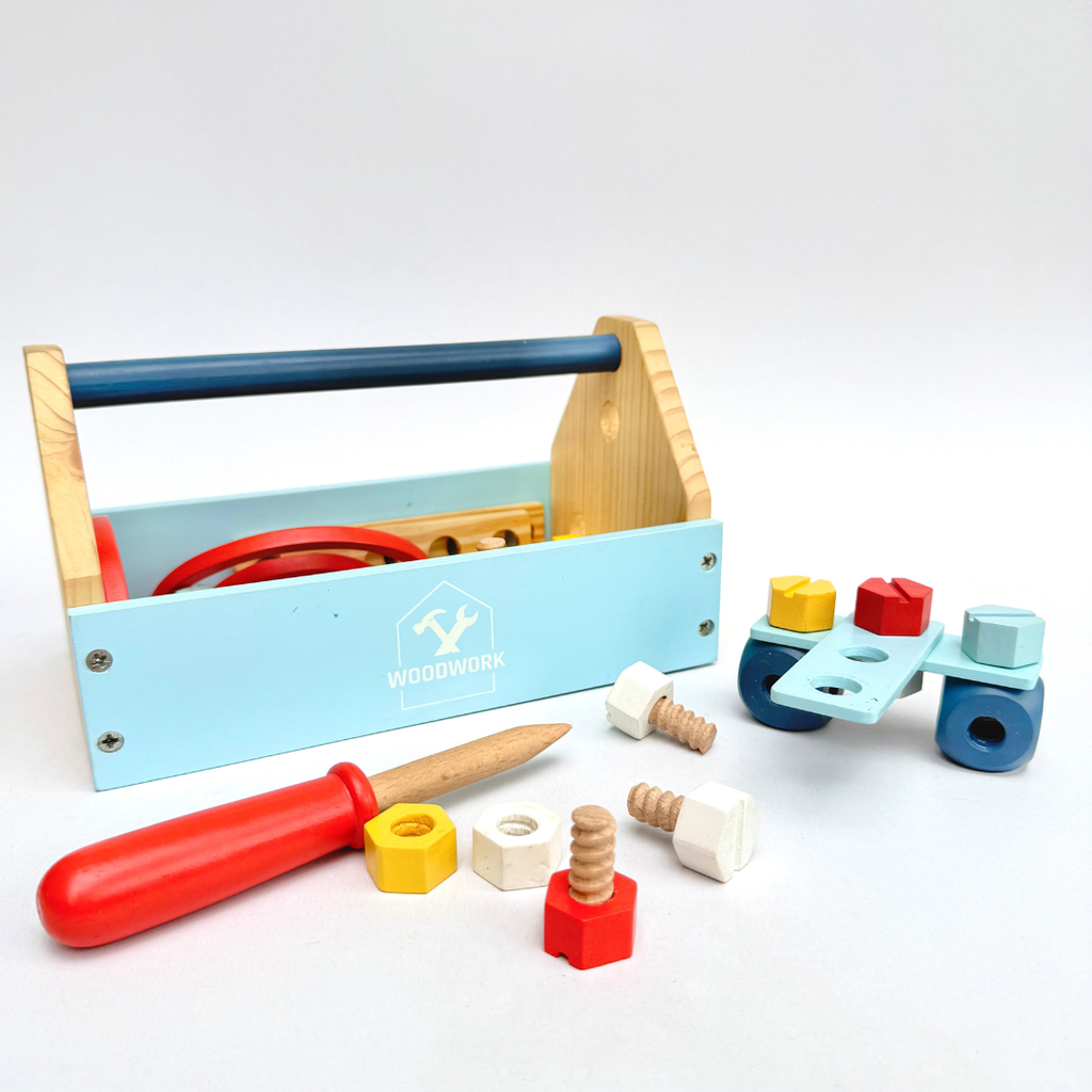 Lovevudd Wooden Tool Kit