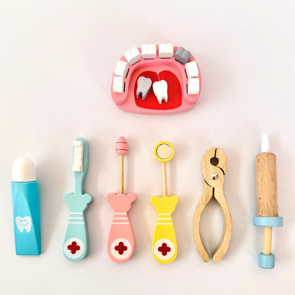 Lovevudd Tiny Teeth Care - Dental Kit