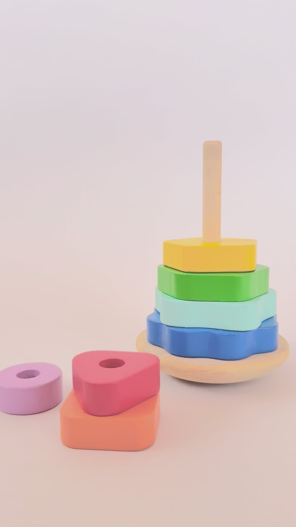 Lovevudd Round Stacker